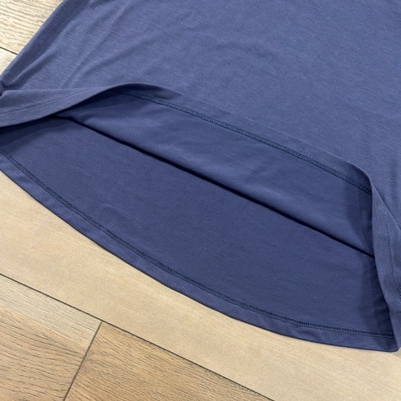 Athleta Women’s Topanga Dusty Blue Racerback Tank Top with Mesh - Picture 4 of 9